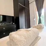 Zak's House *